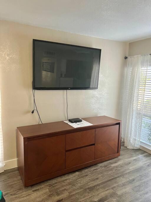 Lovely 2-Bedroom Condo Next To At&T Stadium Arlington Zewnętrze zdjęcie