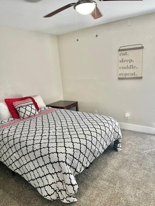 Lovely 2-Bedroom Condo Next To At&T Stadium Arlington Zewnętrze zdjęcie